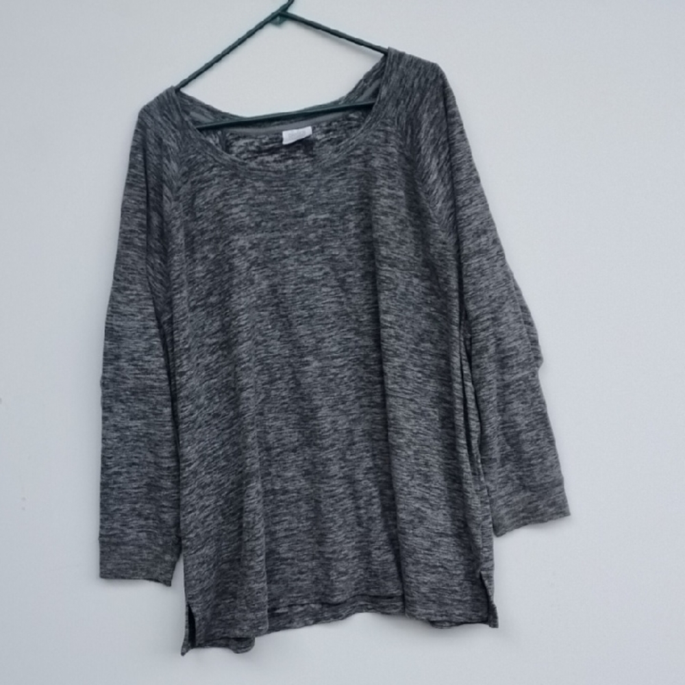 Danskin Charcoal Long Sleeve Top